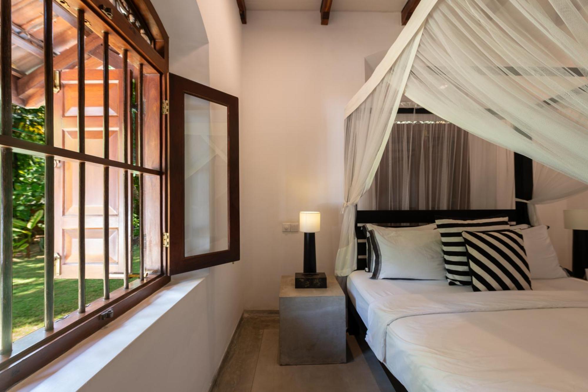 Mo River House Luxury Villa Хиккадува Экстерьер фото