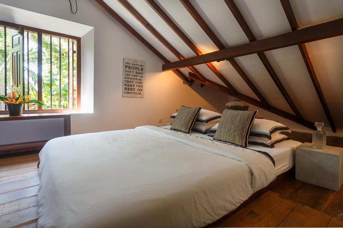 Mo River House Luxury Villa Хиккадува Экстерьер фото