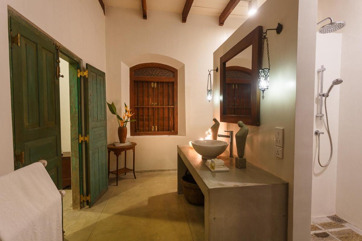 Mo River House Luxury Villa Хиккадува Экстерьер фото